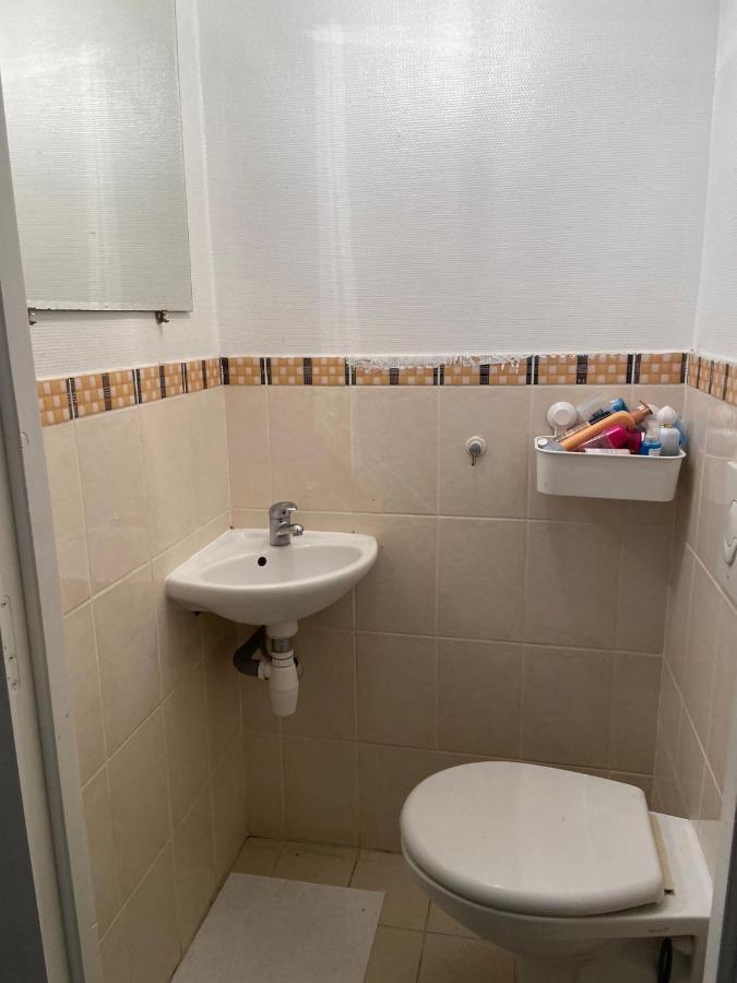 Studio Meuble A Lyon Centre Экстерьер фото